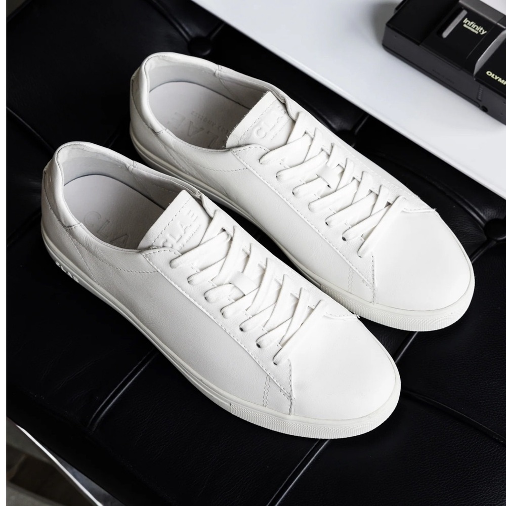 CLAE WHITE LEATHER SNEAKERS SIZE 6.5